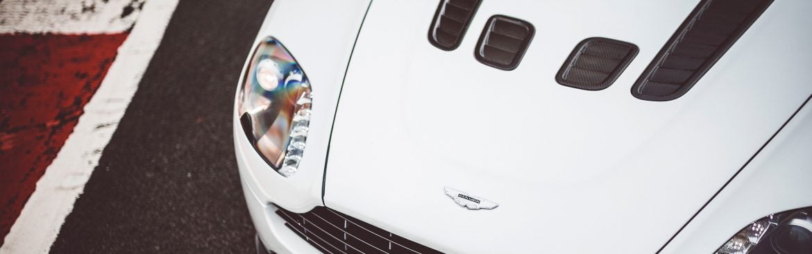 White-Aston-V8-Vantage-20